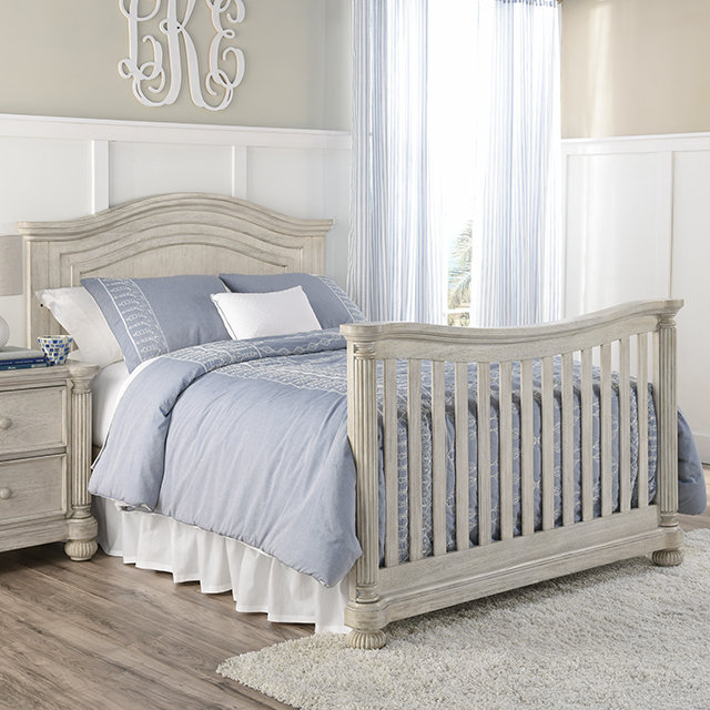 Charleston 4 in 2024 1 convertible crib